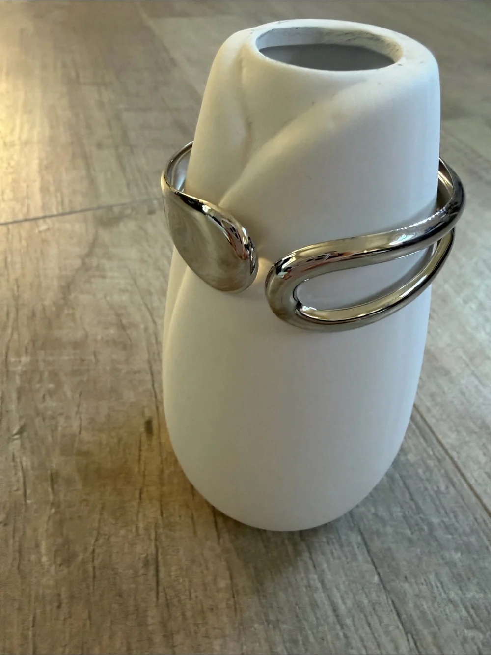Elegant Silver Open Cuff Teardrop Bracelet - Jewelry